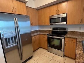 Undisclosed Address #A12000101, Hollywood FL 33020