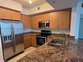 Undisclosed Address #A12000101, Hollywood FL 33020