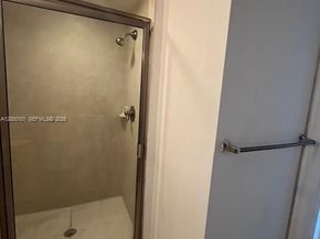 Undisclosed Address #A12000101, Hollywood FL 33020