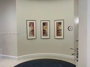 Undisclosed Address #A12000101, Hollywood FL 33020