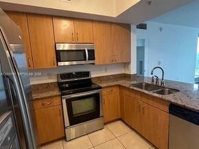 Undisclosed Address #A12000101, Hollywood FL 33020