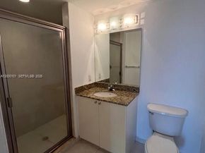 Undisclosed Address #A12000101, Hollywood FL 33020