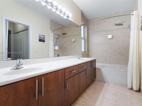 4461 SW 162nd Ct, Miami FL 33185
