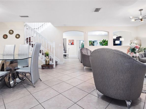 4461 SW 162nd Ct, Miami FL 33185