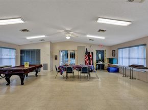 2641 W Gately Dr W 1002, West Palm Beach FL 33415
