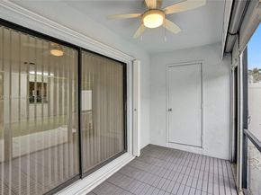 2641 W Gately Dr W 1002, West Palm Beach FL 33415
