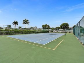 2641 W Gately Dr W 1002, West Palm Beach FL 33415