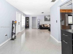 6680 NW 24th Pl, Sunrise FL 33313