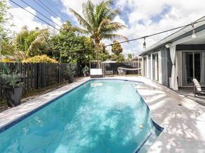 6680 NW 24th Pl, Sunrise FL 33313