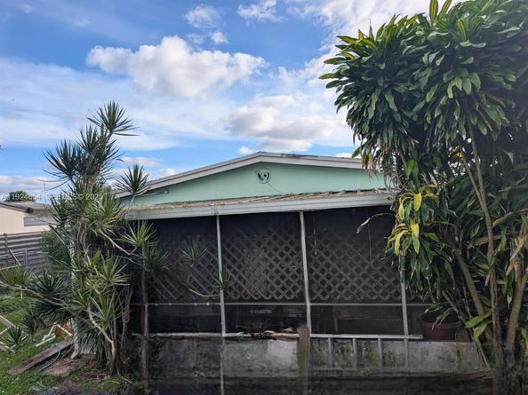 7231 Ramona St, Miramar FL 33023