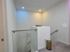 21380 NE 2nd Ct, Miami FL 33179