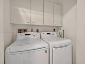 20281 E Country Club Dr 704, Aventura FL 33180
