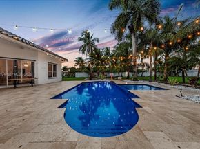 13801 Alexandria Ct, Davie FL 33325