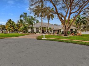 13801 Alexandria Ct, Davie FL 33325