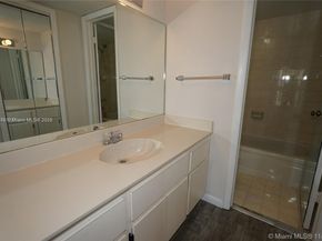 5201 Orduna Dr 12, Coral Gables FL 33146