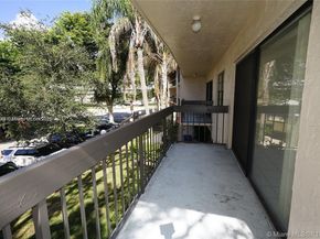 5201 Orduna Dr 12, Coral Gables FL 33146