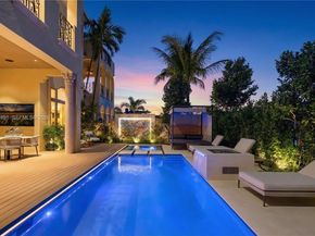 1522 Island Blvd, Aventura FL 33160