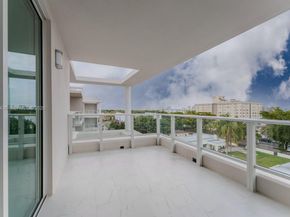 1850 Monroe St 409, Hollywood FL 33020