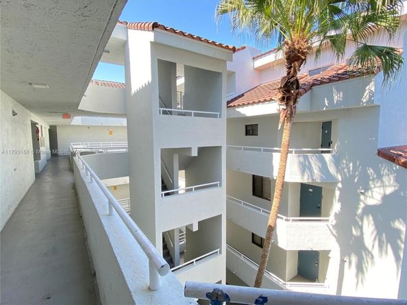 8305 SW 152nd Ave A411, Miami FL 33193