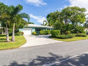 121 SE 7th St, Pompano Beach FL 33060