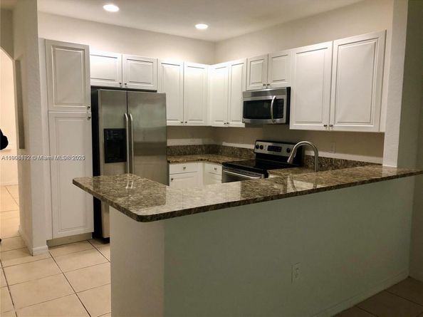 2991 NW 30th Pl, Oakland Park FL 33311