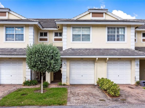 2991 NW 30th Pl, Oakland Park FL 33311