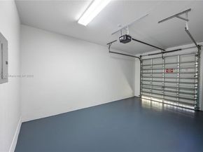 2991 NW 30th Pl, Oakland Park FL 33311