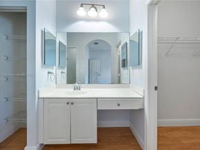 2991 NW 30th Pl, Oakland Park FL 33311