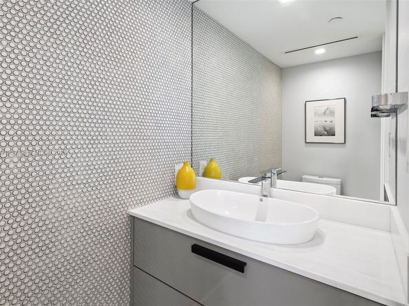 1500 Ocean Dr UPH5, Miami Beach FL 33139