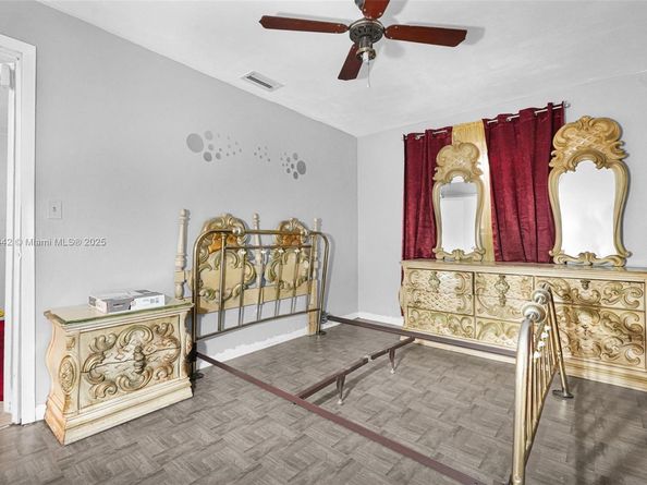 5424 Mayo St, Hollywood FL 33021