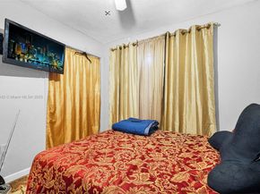 5424 Mayo St, Hollywood FL 33021