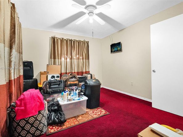 5424 Mayo St, Hollywood FL 33021