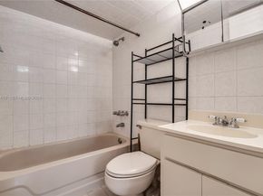 2145 SW 26th St, Miami FL 33133