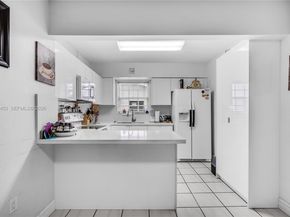 2145 SW 26th St, Miami FL 33133