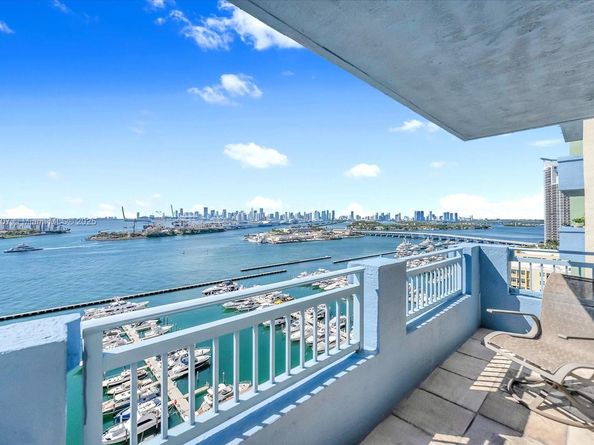 90 Alton Rd 2002, Miami Beach FL 33139
