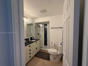 8208 NW 9th Ct 1, Plantation FL 33324