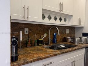 8208 NW 9th Ct 1, Plantation FL 33324