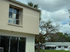 8208 NW 9th Ct 1, Plantation FL 33324