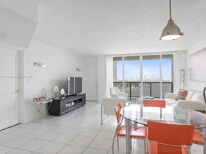 1900 Sunset Harbour Dr 2214, Miami Beach FL 33139