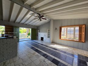 6208 SW 26th St, Miramar FL 33023