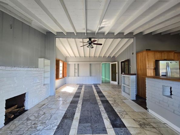 6208 SW 26th St, Miramar FL 33023