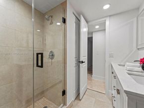 3130 NW 67th Ct, Fort Lauderdale FL 33309