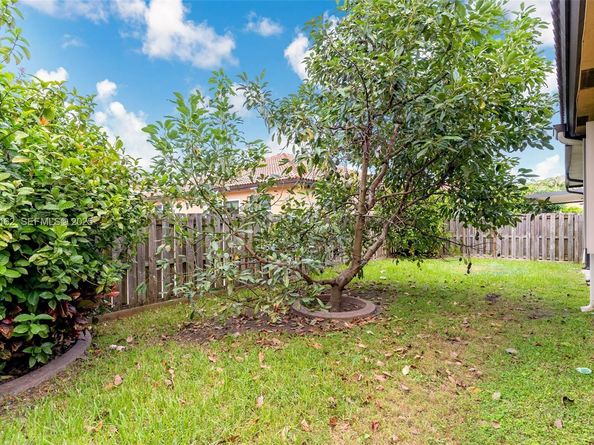 11833 SW 250th Ter, Homestead FL 33032