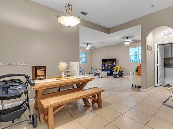 11833 SW 250th Ter, Homestead FL 33032