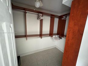 1750 NE 191st St 8294, Miami FL 33179