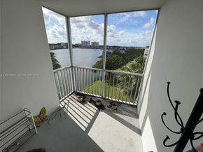 1750 NE 191st St 8294, Miami FL 33179