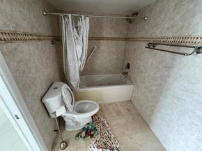 1750 NE 191st St 8294, Miami FL 33179