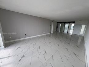 1750 NE 191st St 8294, Miami FL 33179