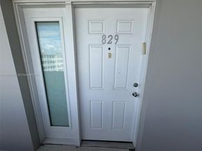 1750 NE 191st St 8294, Miami FL 33179