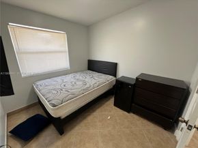 1885 NE 53rd St, Pompano Beach FL 33064